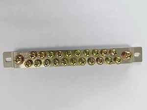 Вертикальные монтажные стойки