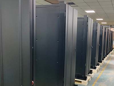 Настенные электротехнические шкафы